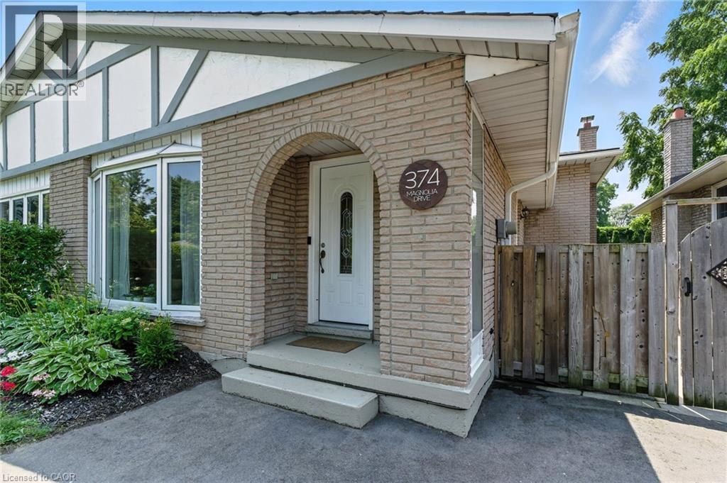 Photo 22 of 374 Magnolia Drive, Hamilton ON