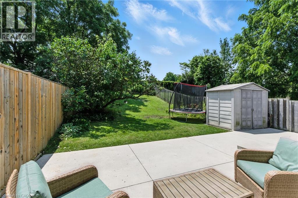 Photo 20 of 374 Magnolia Drive, Hamilton ON