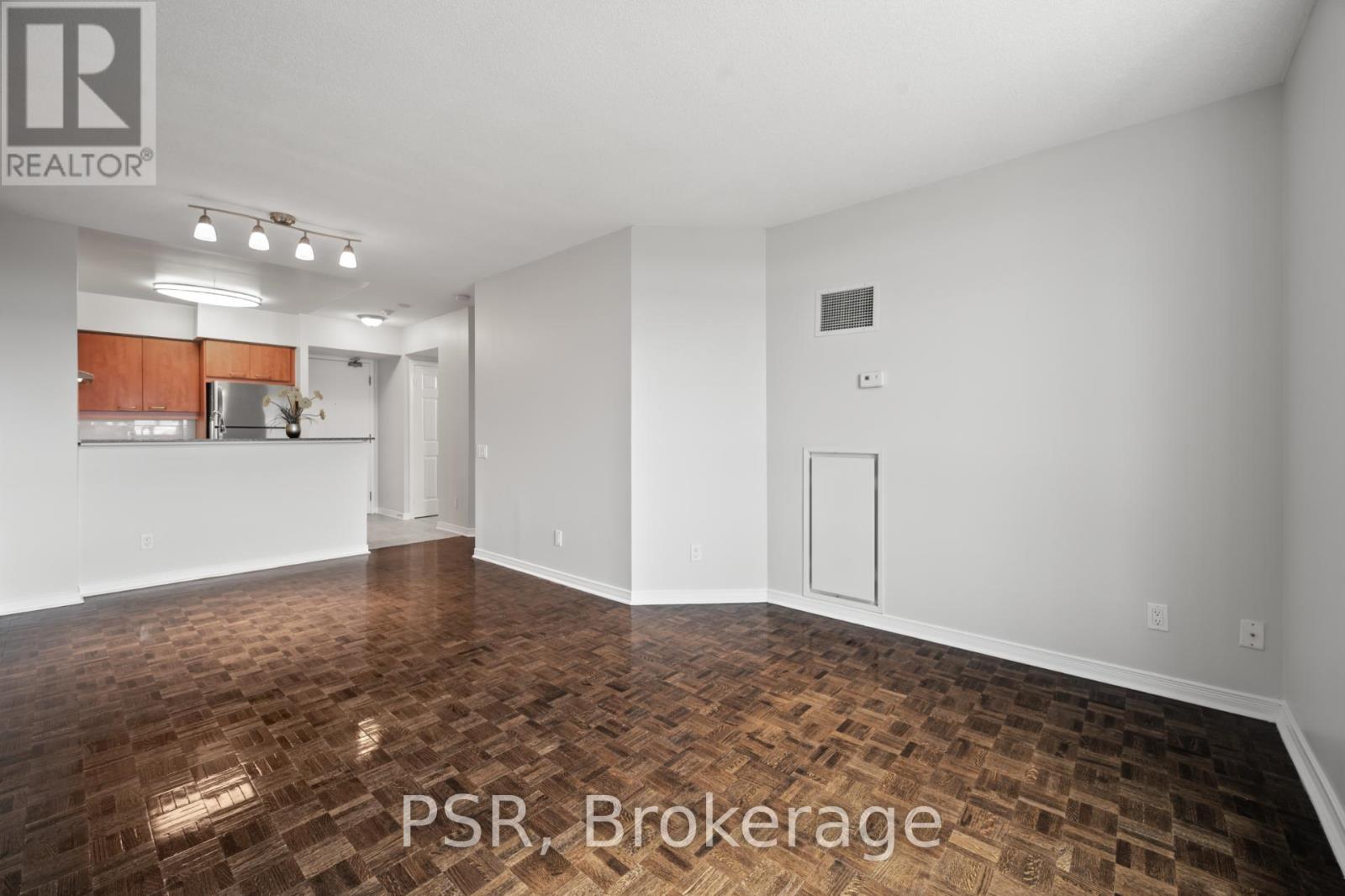 Photo 3 of 711 515 Rosewell Avenue, Toronto ON
