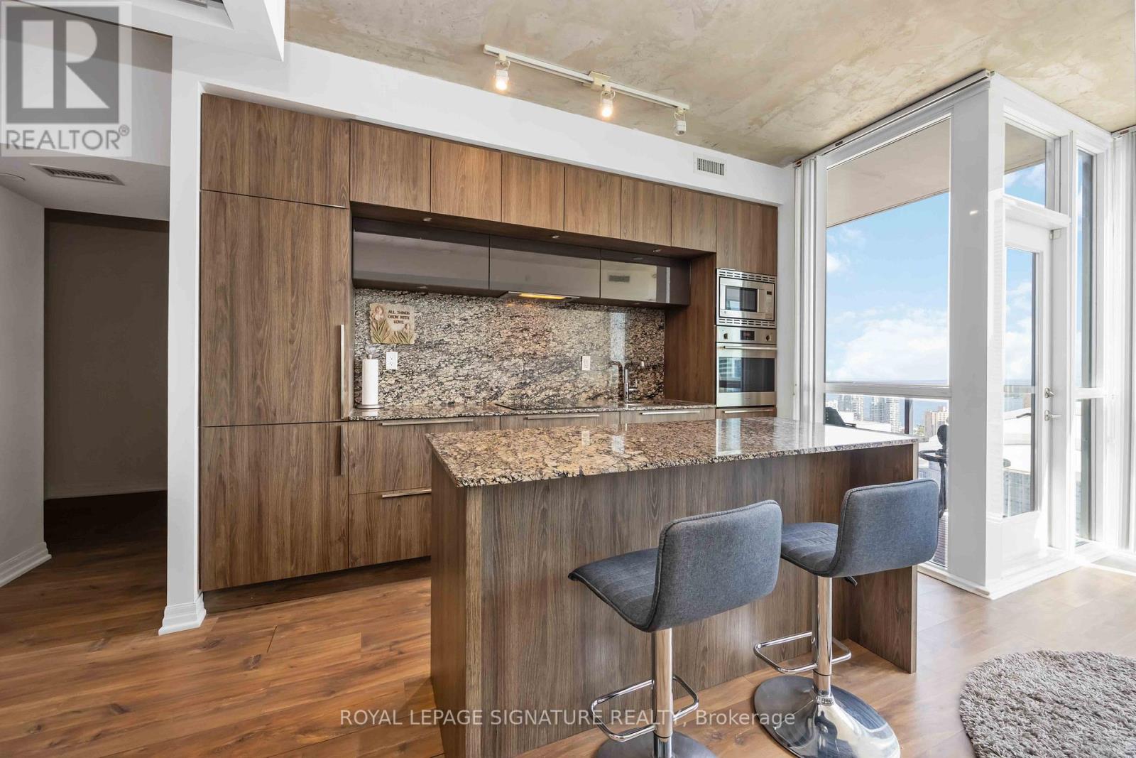 Photo 28 of 3407 88 Blue Jays Way, Toronto ON