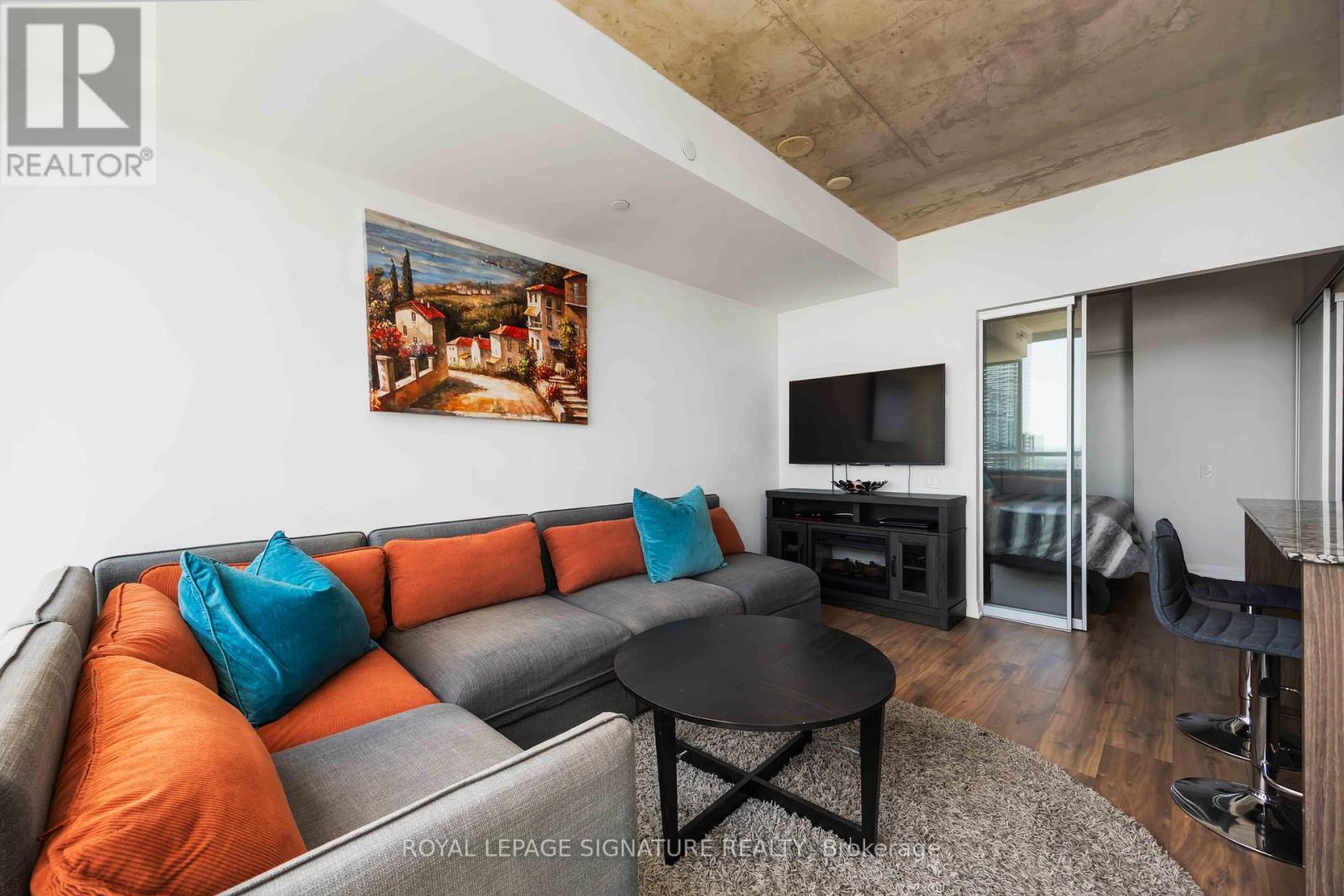 Photo 23 of 3407 88 Blue Jays Way, Toronto ON