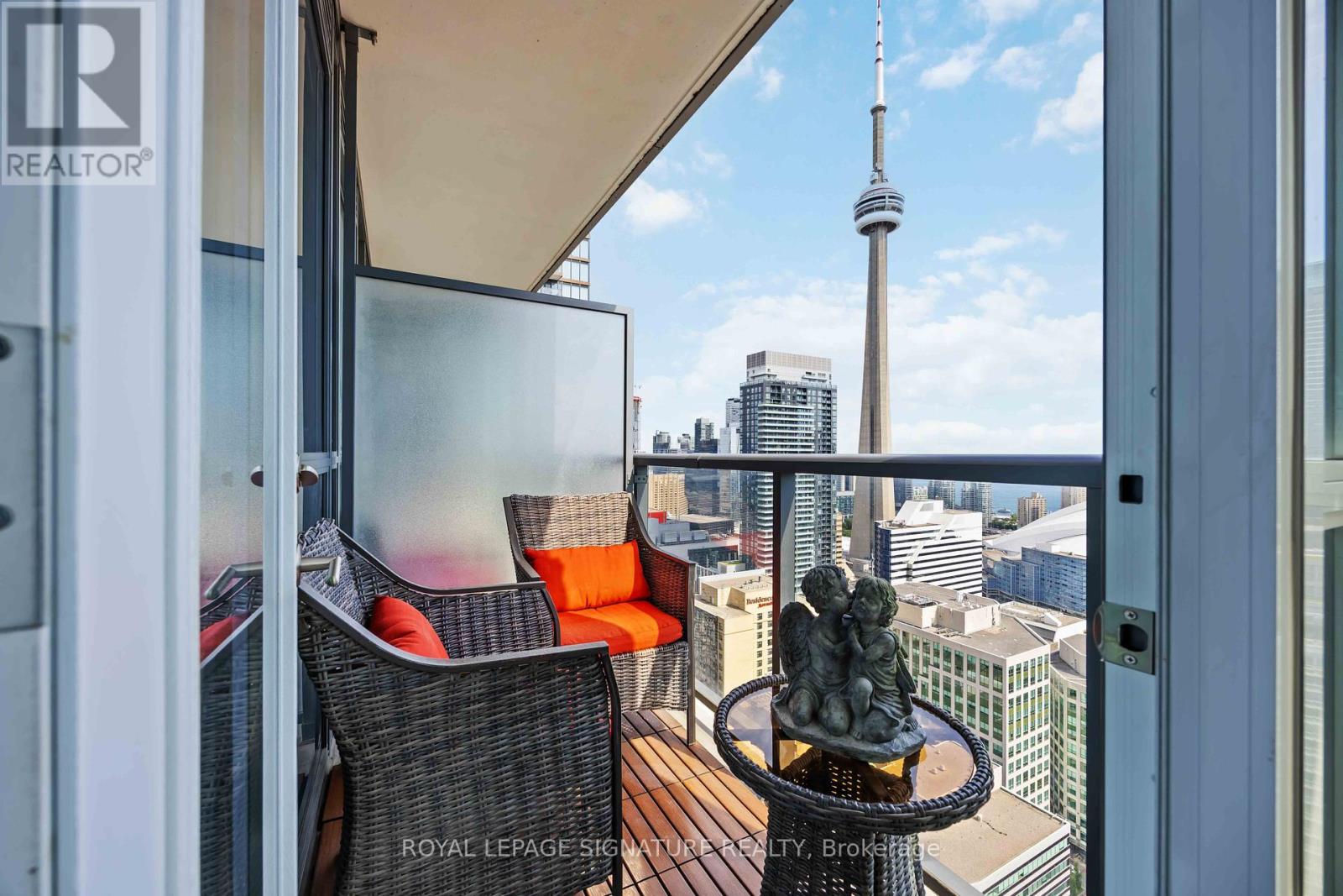 Photo 15 of 3407 88 Blue Jays Way, Toronto ON