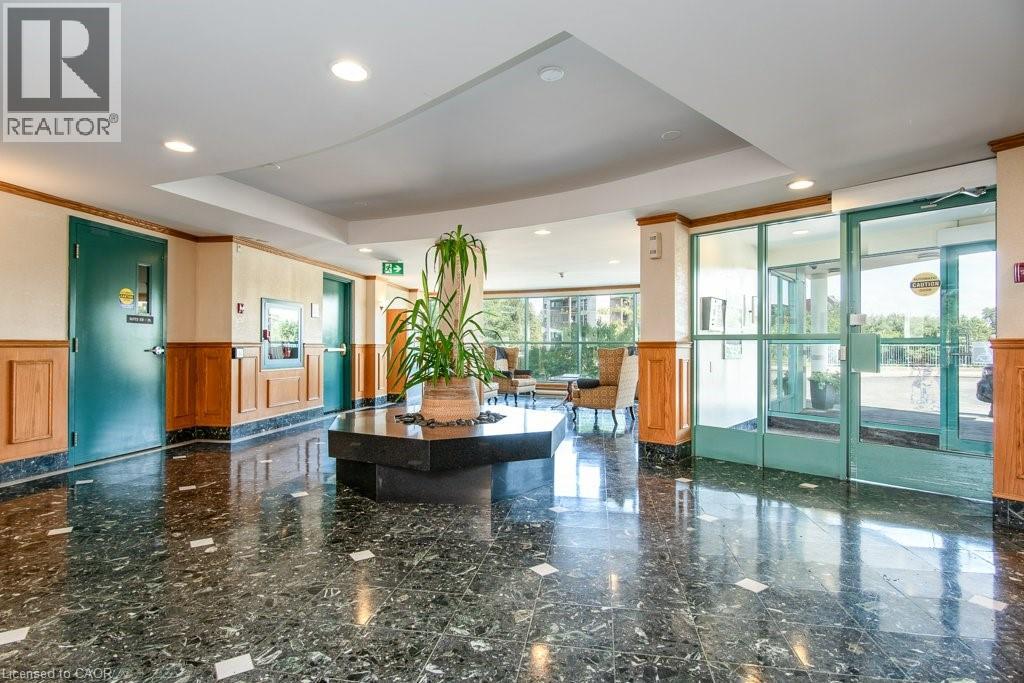 Photo 21 of 30 Blue Springs Drive Unit 501, Waterloo ON