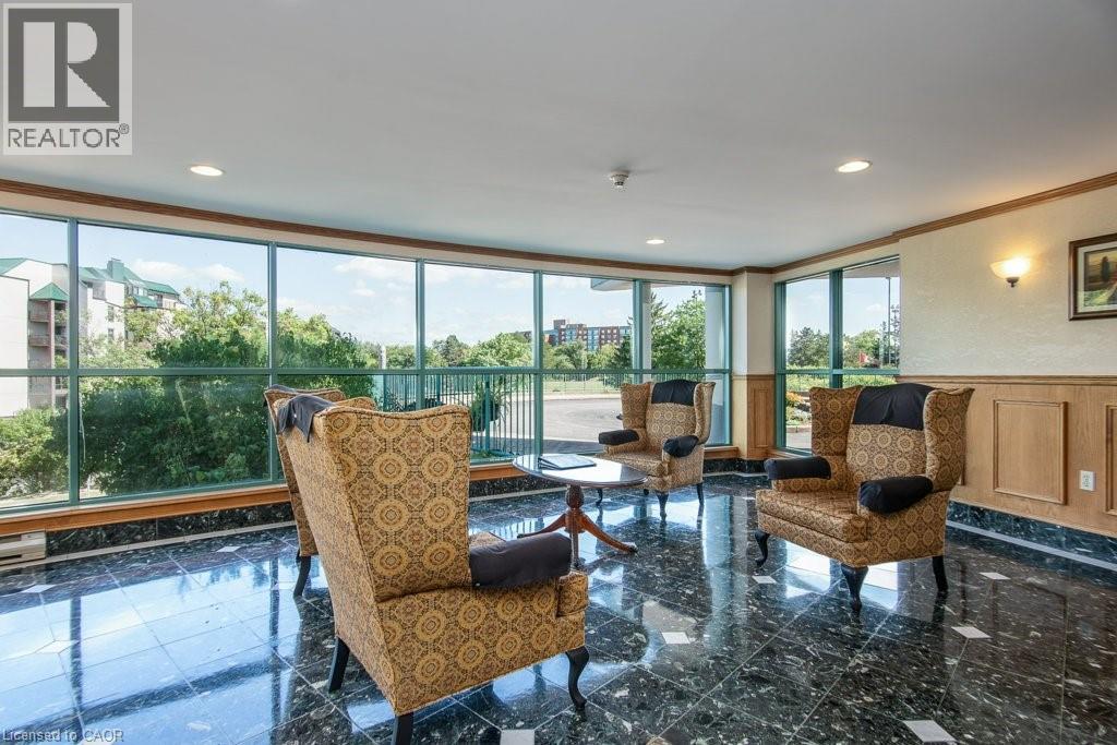 Photo 15 of 30 Blue Springs Drive Unit 501, Waterloo ON