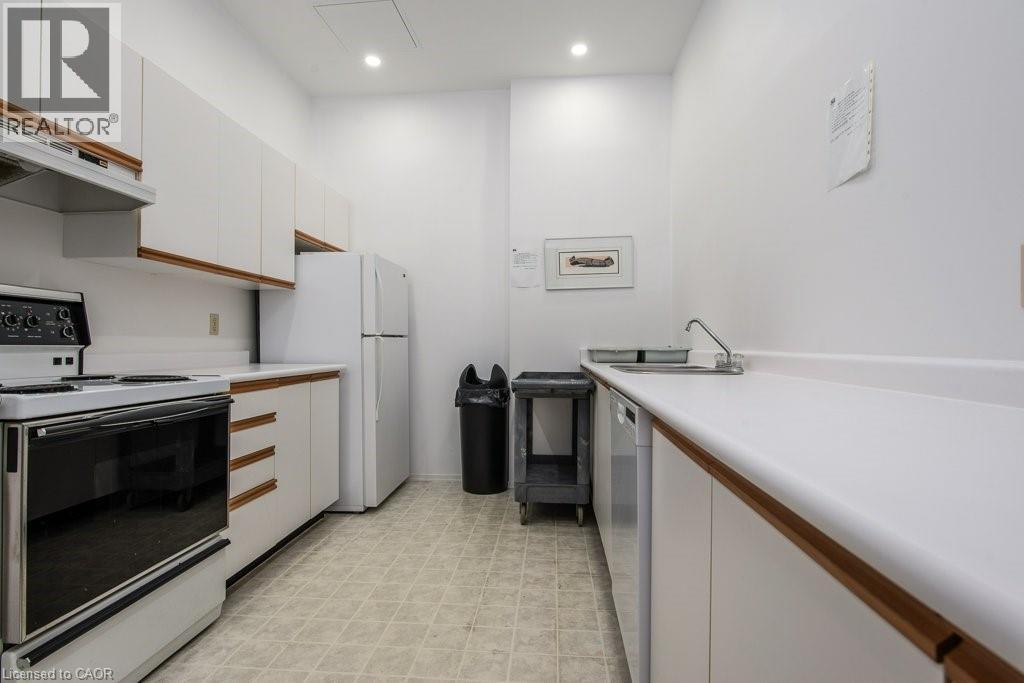 Photo 9 of 30 Blue Springs Drive Unit 501, Waterloo ON