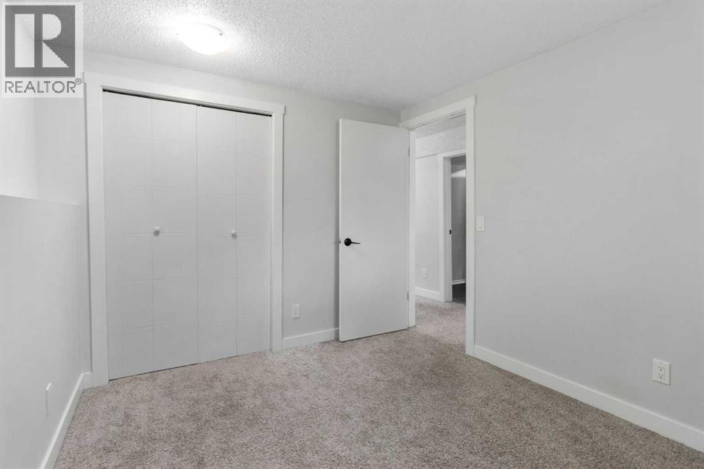 Photo 29 of 200 Macewan Glen Drive Nw, Calgary AB