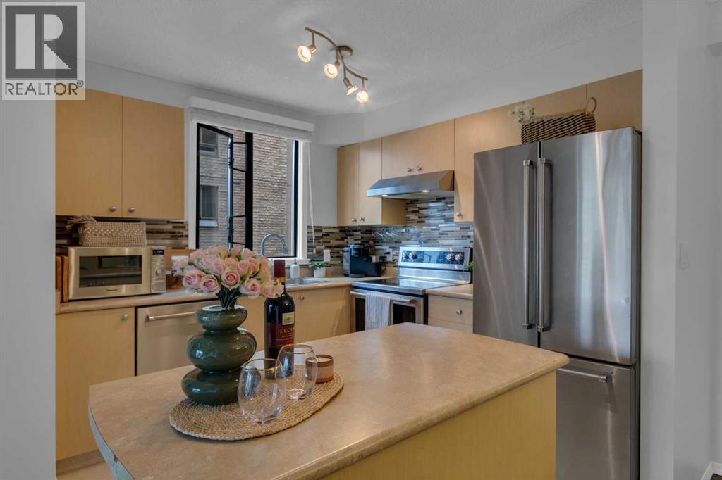 Photo 6 of 1018 1111 6 Avenue Sw, Calgary AB