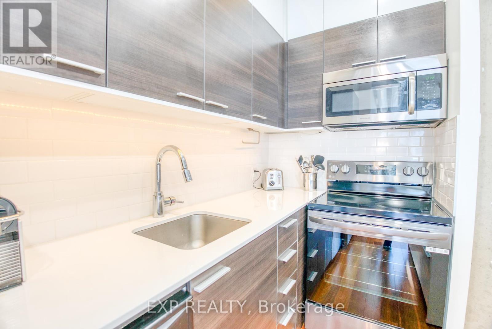Photo 42 of 321 354 Gladstone Avenue, Ottawa ON