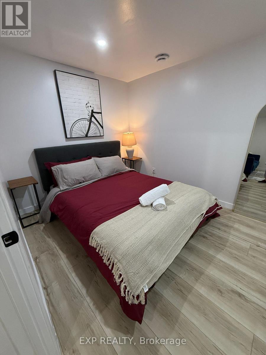 Photo 7 of 3 564 Brunel Street, Ottawa ON