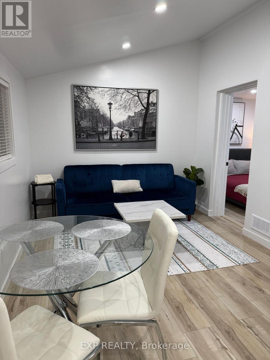 Photo 8 of 3 564 Brunel Street, Ottawa ON
