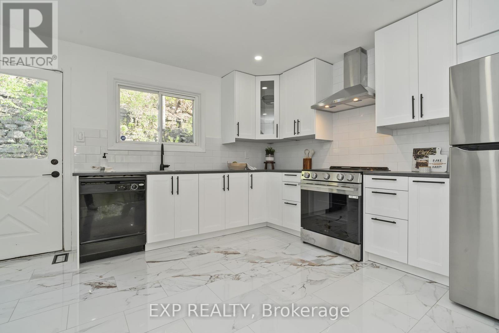 Photo 25 of 1510 Lepage Avenue, Ottawa ON