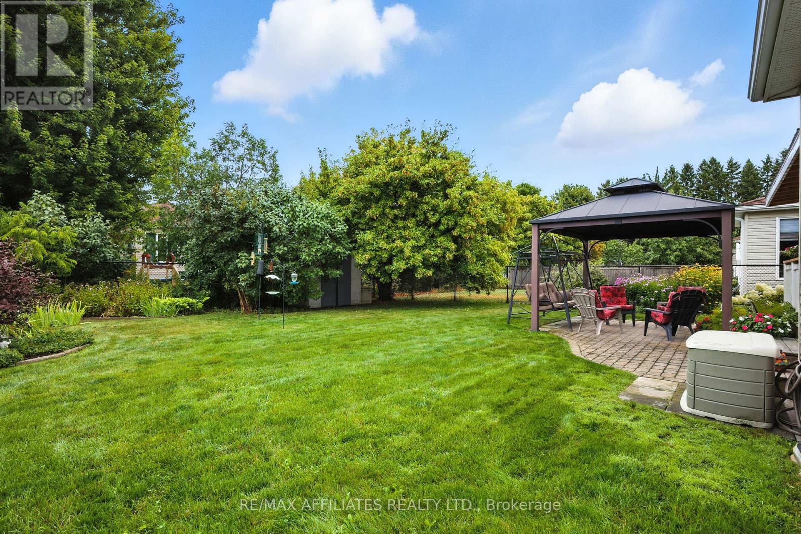 Photo 22 of 74 Decaria Boulevard, Perth ON