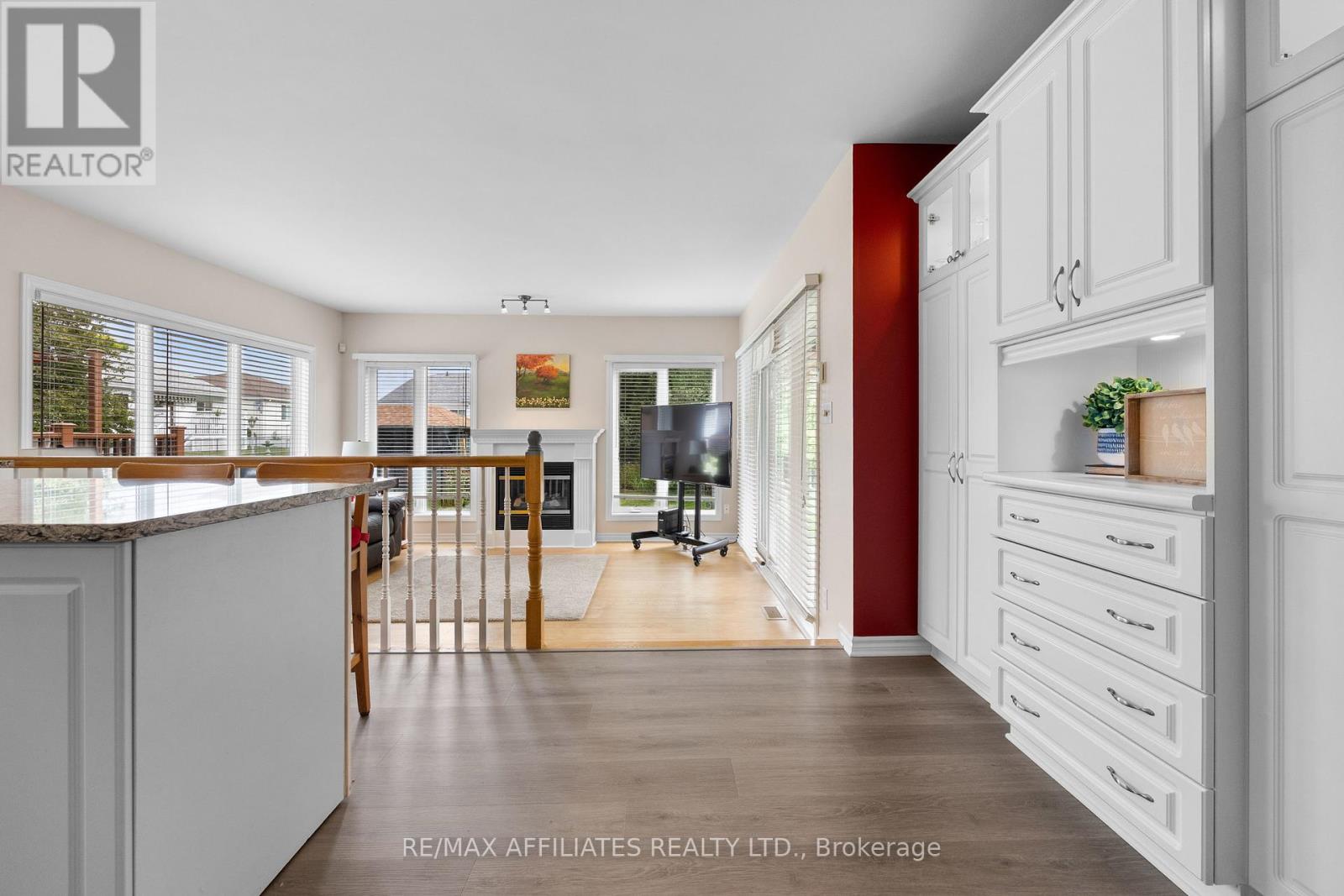 Photo 33 of 74 Decaria Boulevard, Perth ON