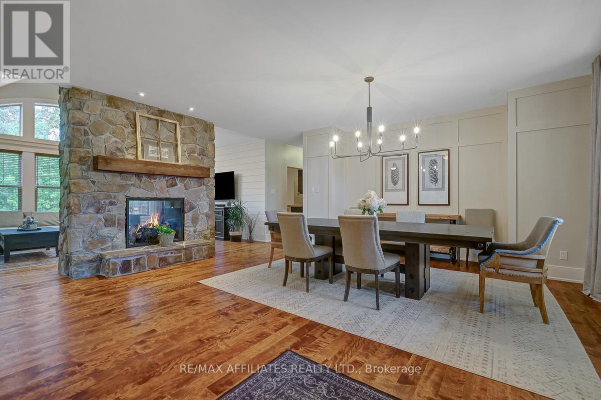 Photo 19 of 111 Ironstone Court, Ottawa ON
