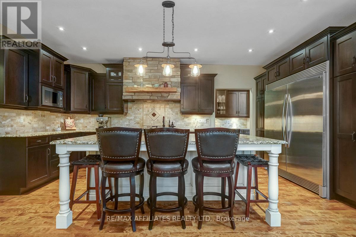 Photo 47 of 111 Ironstone Court, Ottawa ON
