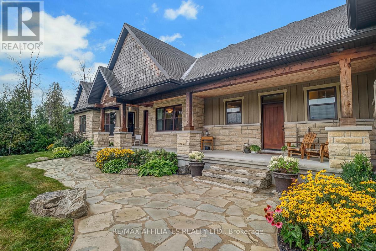 A Sprawling 3 bedroom bungalow on 1.974 acres