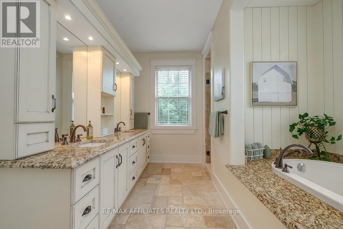 Photo 1 of 111 Ironstone Court, Ottawa ON