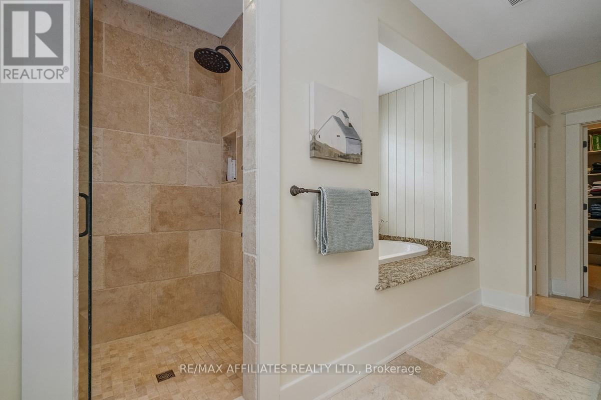 Photo 34 of 111 Ironstone Court, Ottawa ON