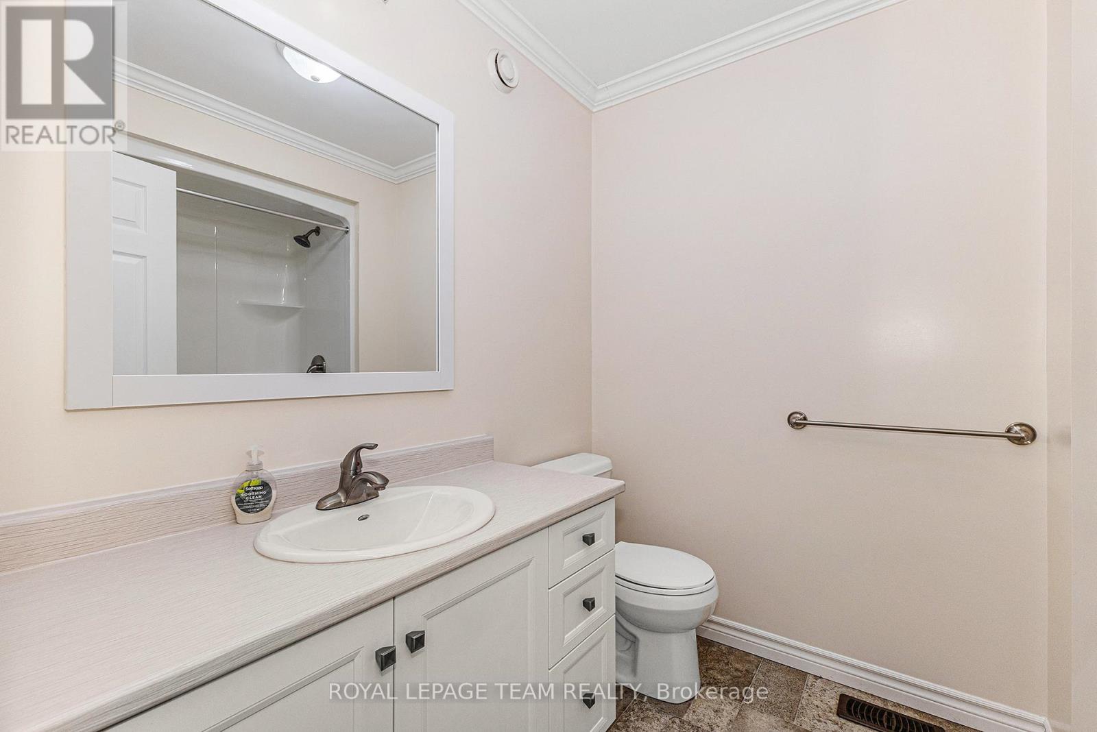 Photo 24 of 2833 Dunrobin Road, Ottawa ON