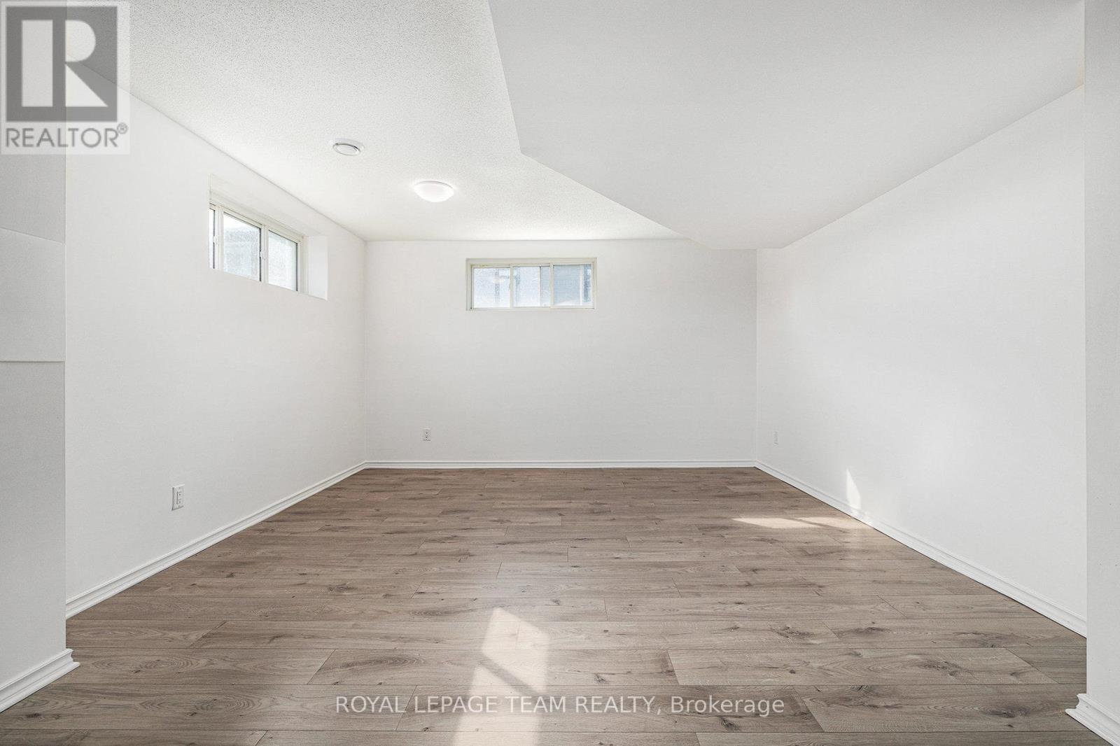 Photo 33 of 2833 Dunrobin Road, Ottawa ON