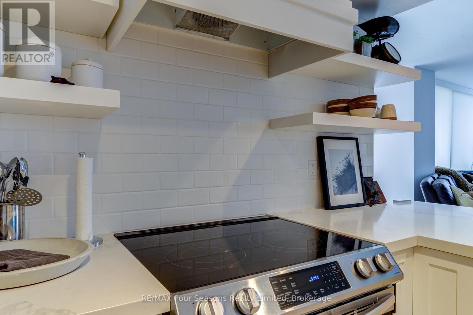 Photo 46 of 501 24 Ramblings Way, Collingwood ON
