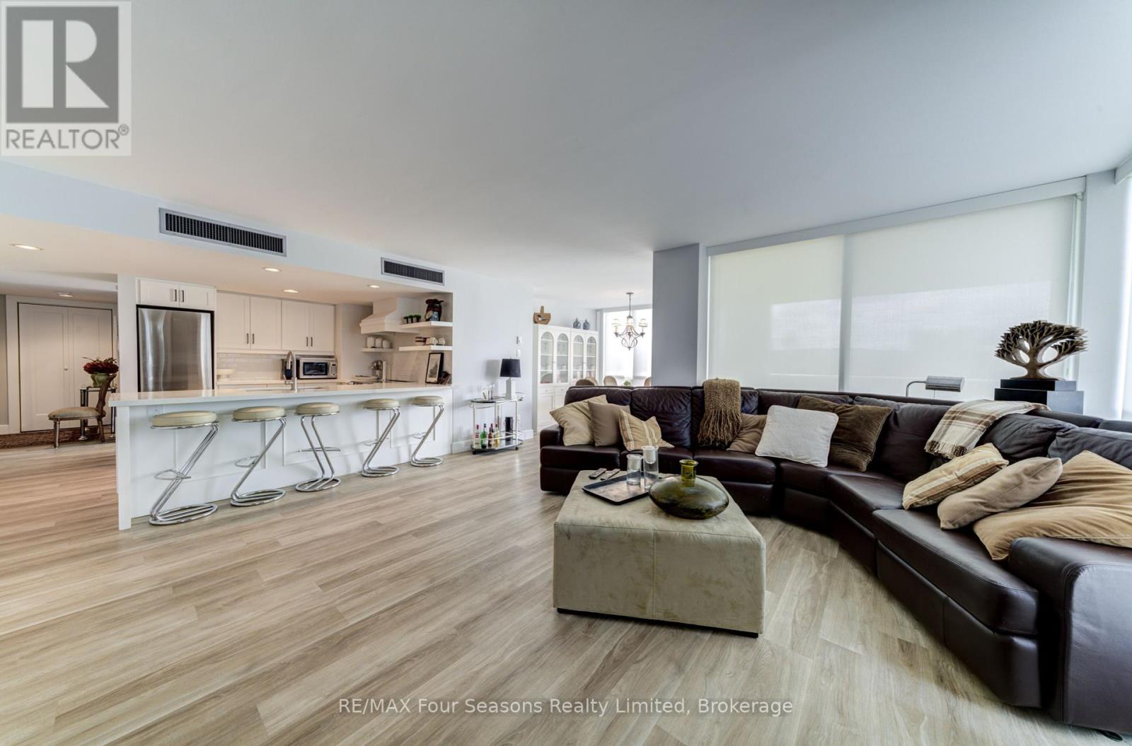 Photo 13 of 501 24 Ramblings Way, Collingwood ON