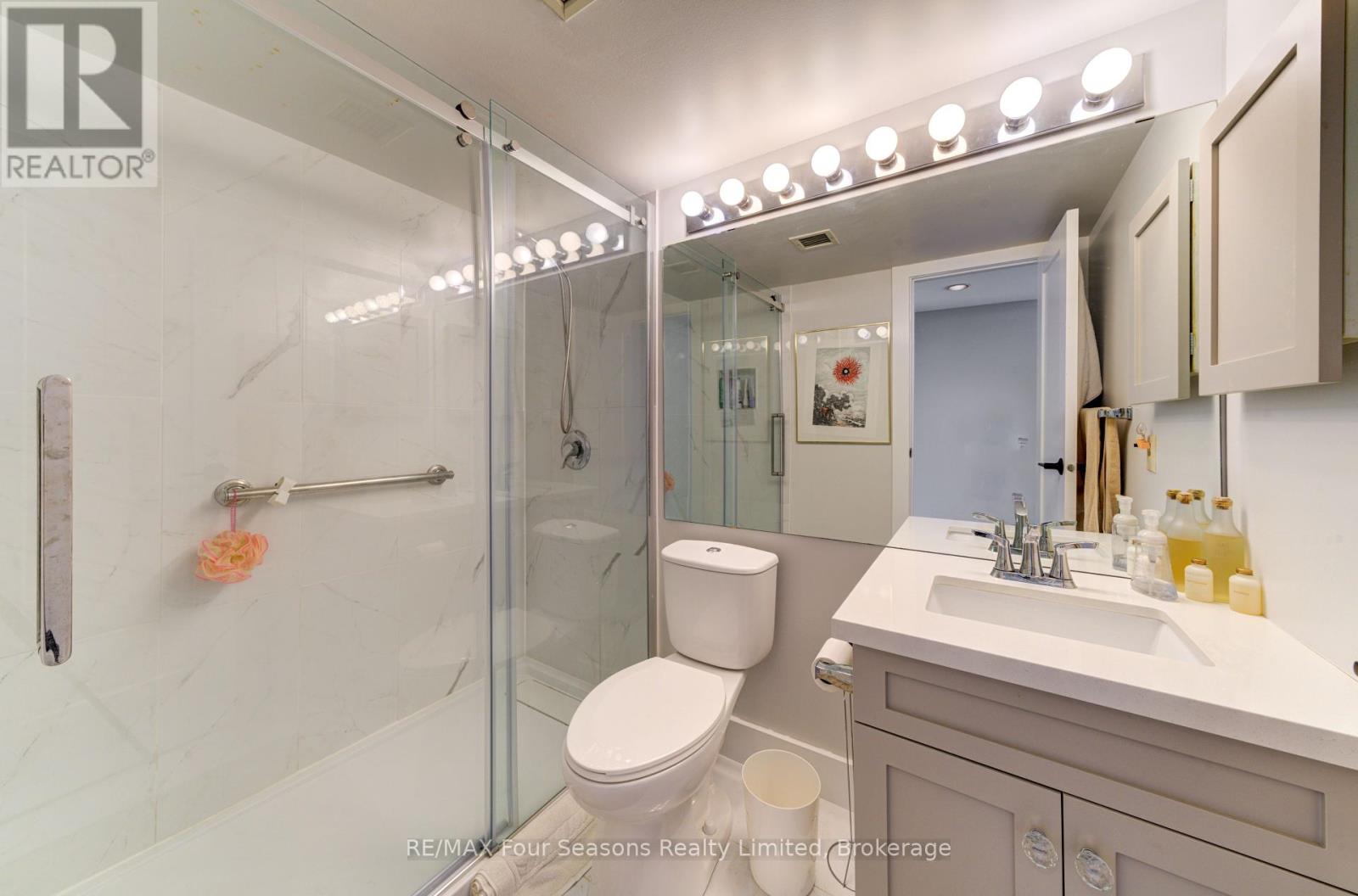 Photo 22 of 501 24 Ramblings Way, Collingwood ON