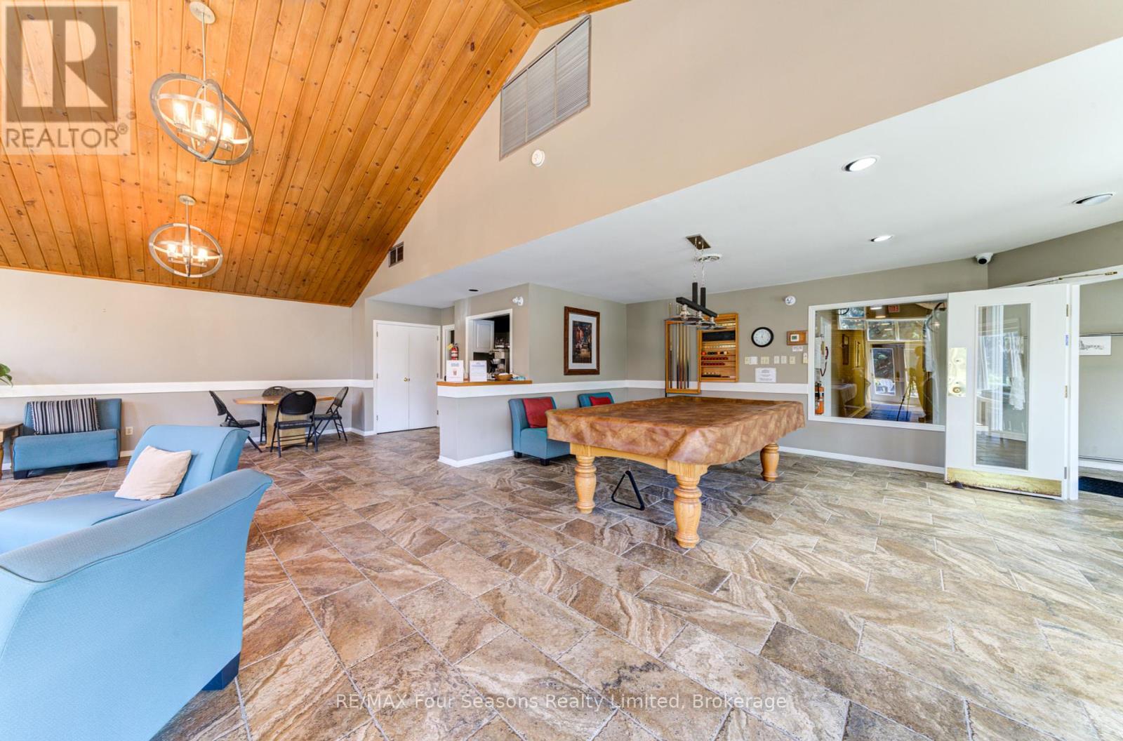 Photo 44 of 501 24 Ramblings Way, Collingwood ON