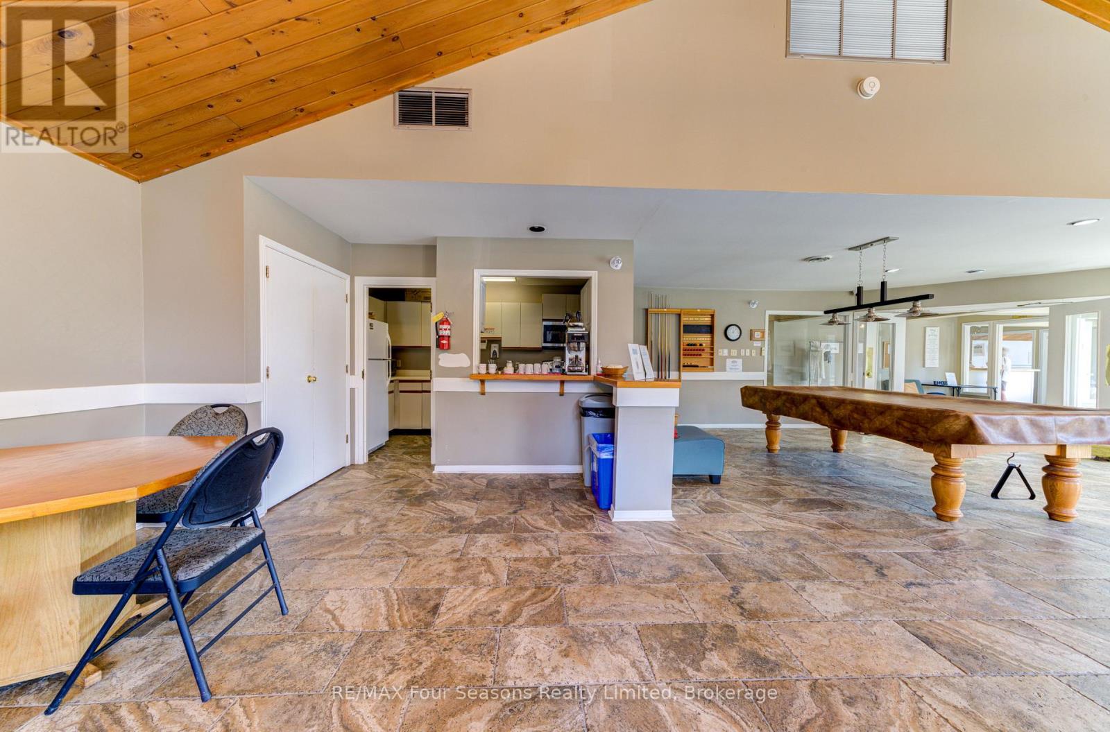 Photo 20 of 501 24 Ramblings Way, Collingwood ON