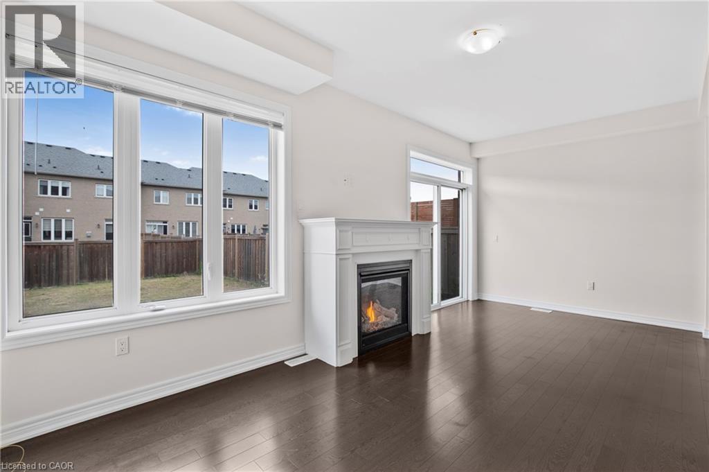 Photo 12 of 29 Heming Trail, Ancaster ON