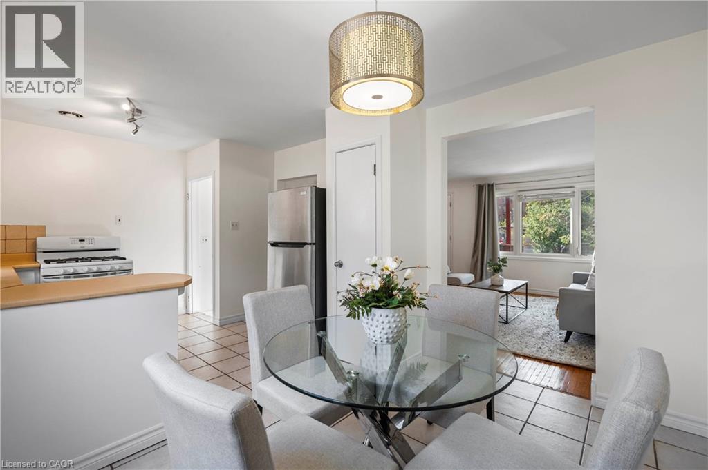 Photo 11 of 91 Wilfred Avenue, Kitchener ON