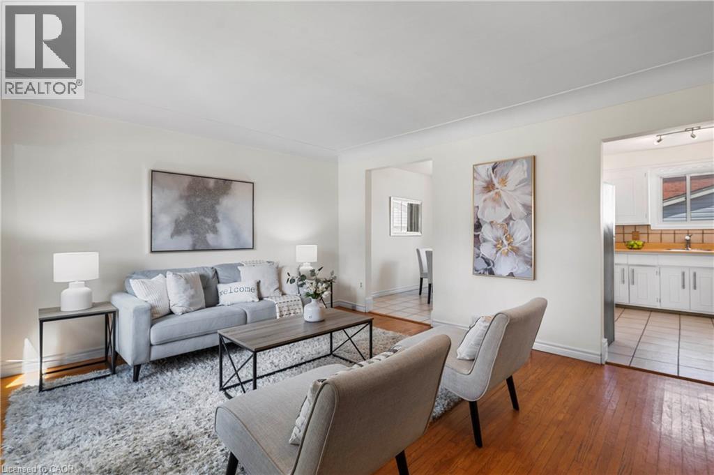 Photo 12 of 91 Wilfred Avenue, Kitchener ON