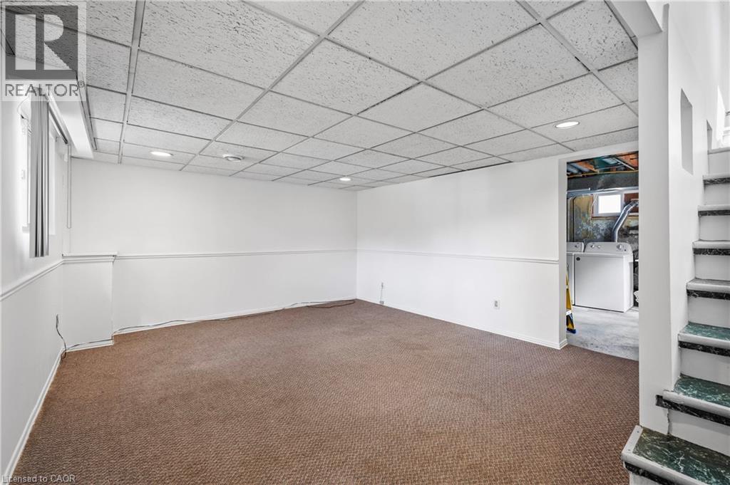 Photo 22 of 91 Wilfred Avenue, Kitchener ON