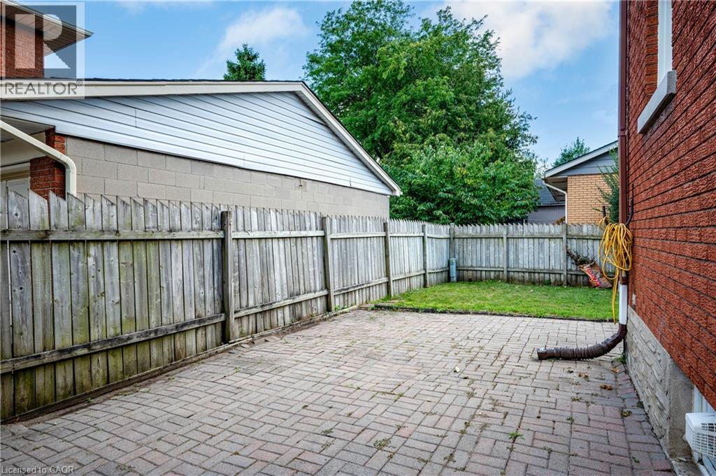 Photo 28 of 91 Wilfred Avenue, Kitchener ON