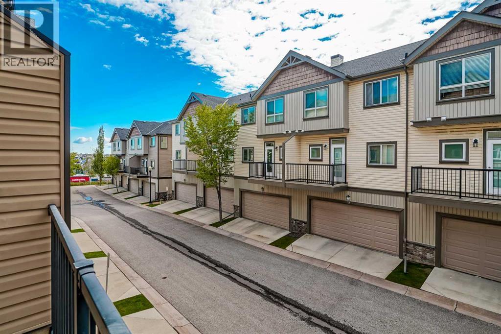Single Family House for Sale in  Kincora Heath NW Kincora Calgary 