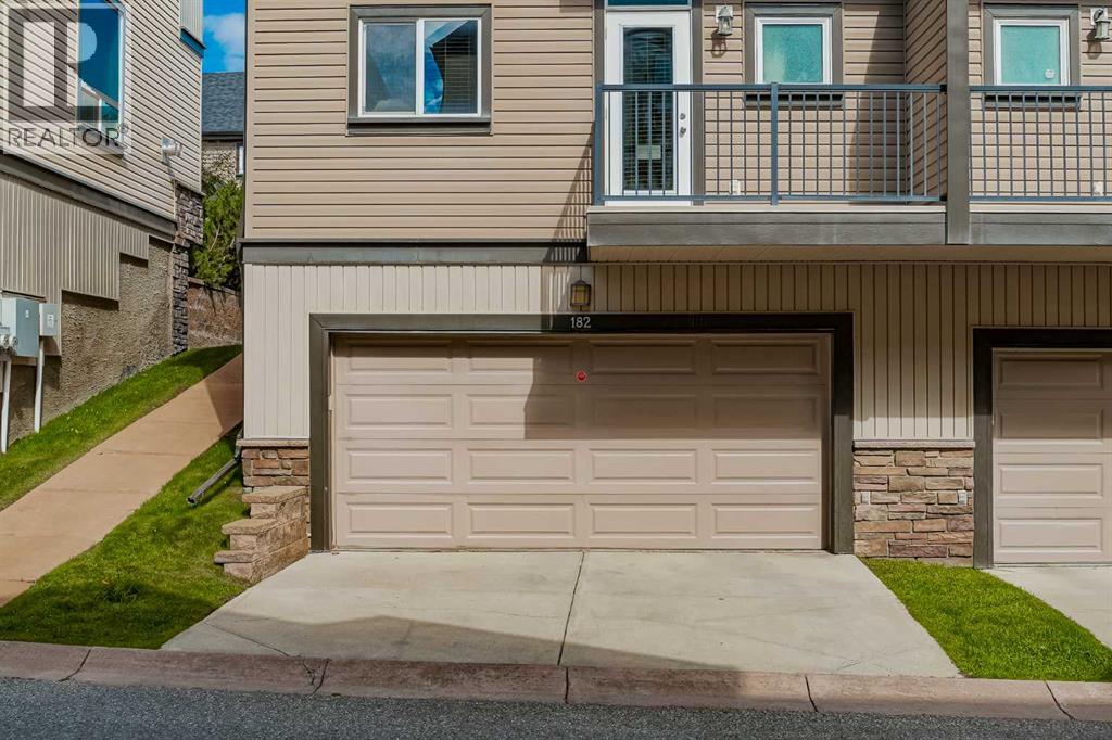 Single Family House for Sale in  Kincora Heath NW Kincora Calgary 