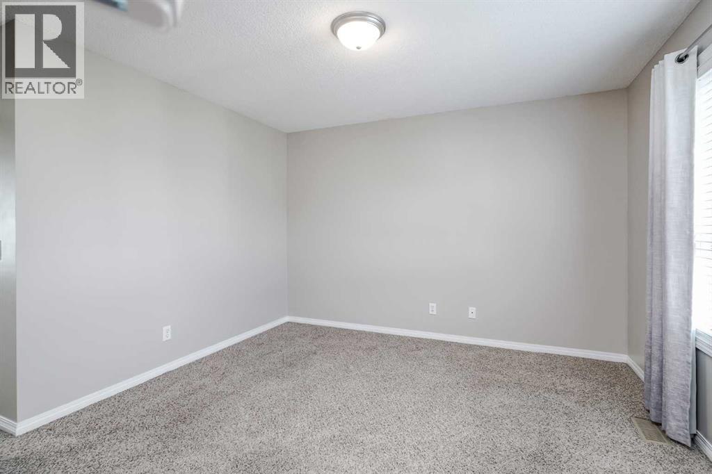 Single Family House for Sale in  Kincora Heath NW Kincora Calgary 
