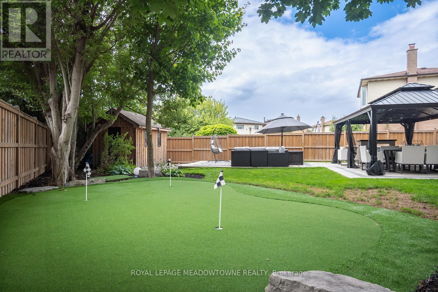 Photo 7 of 613 Foster Court, Milton ON