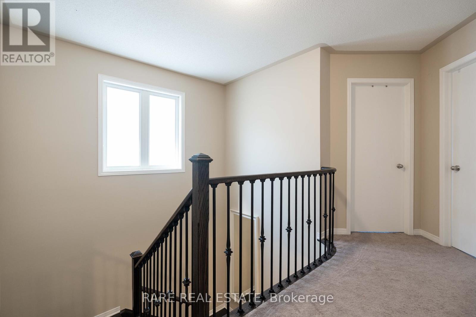 Photo 22 of 8 Lowes Hill Circle, Caledon ON
