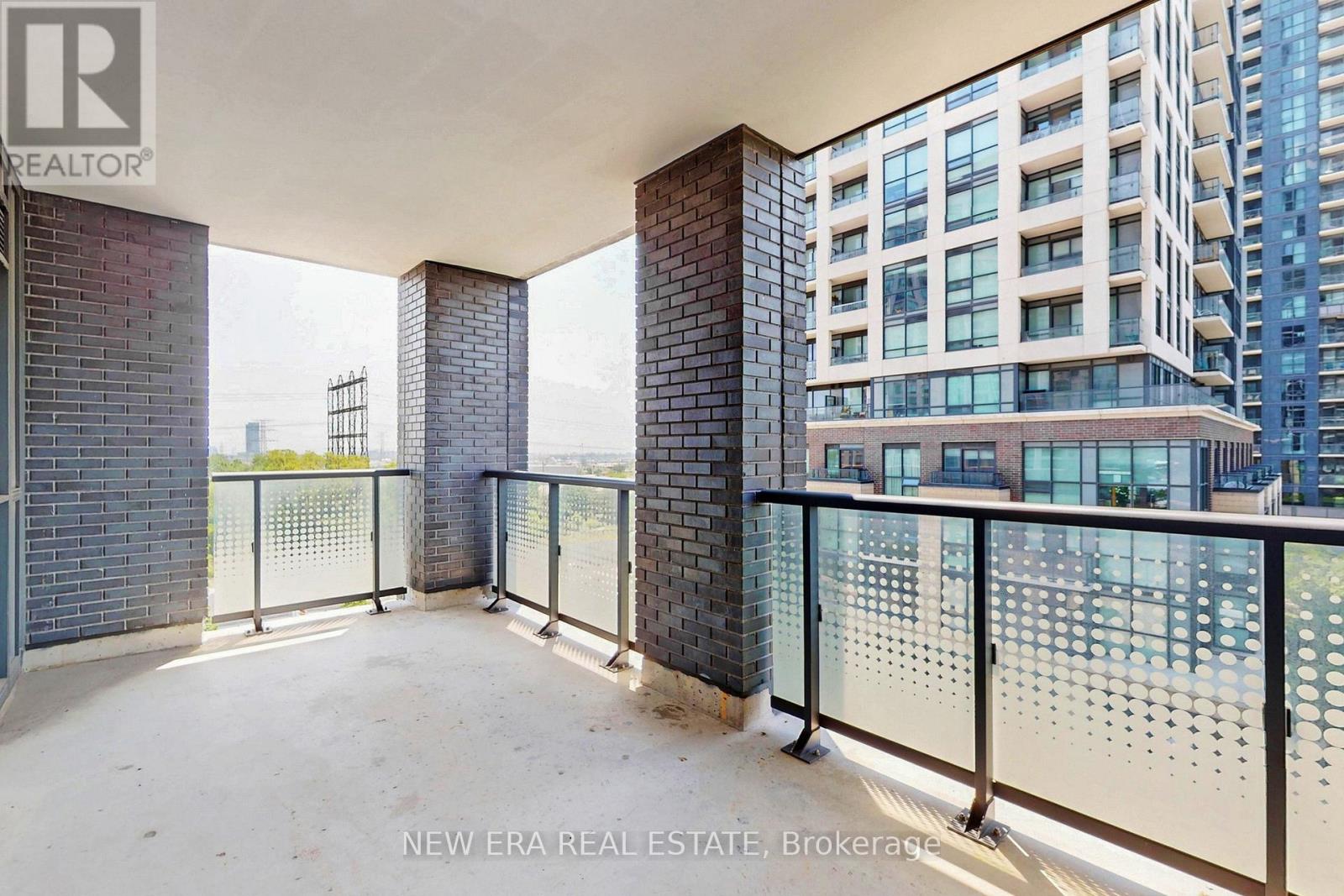 Photo 16 of 413 30 Samuel Wood Way, Toronto ON