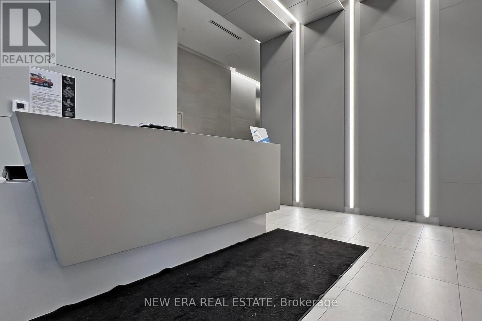 Photo 17 of 413 30 Samuel Wood Way, Toronto ON
