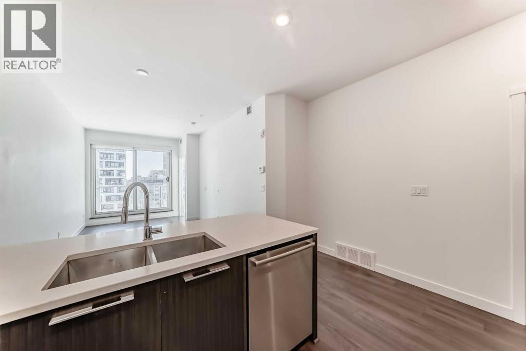 Single Family House for Sale in    Street NE Bridgeland/Riverside Calgary 