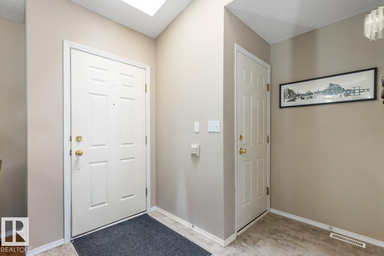 Photo 31 of 288 Regency Dr, Sherwood Park AB