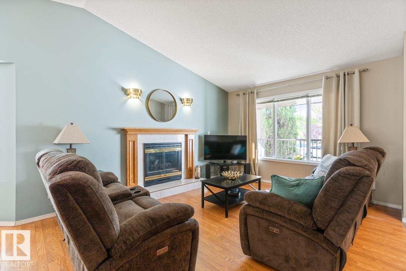 Photo 19 of 288 Regency Dr, Sherwood Park AB