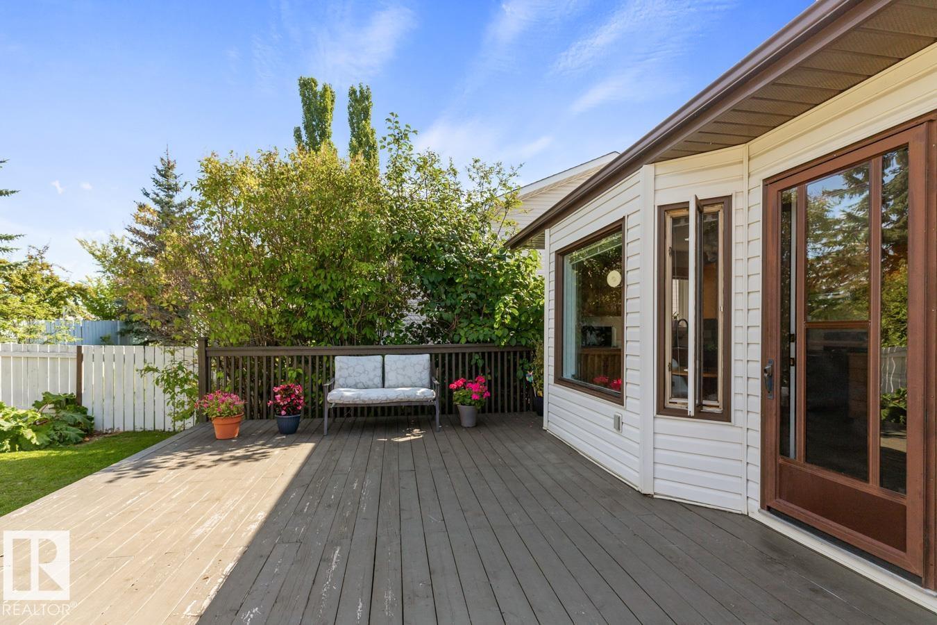 Photo 10 of 288 Regency Dr, Sherwood Park AB