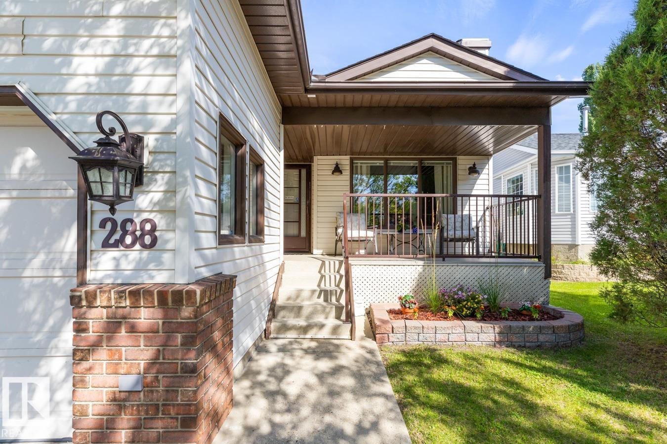 Photo 15 of 288 Regency Dr, Sherwood Park AB