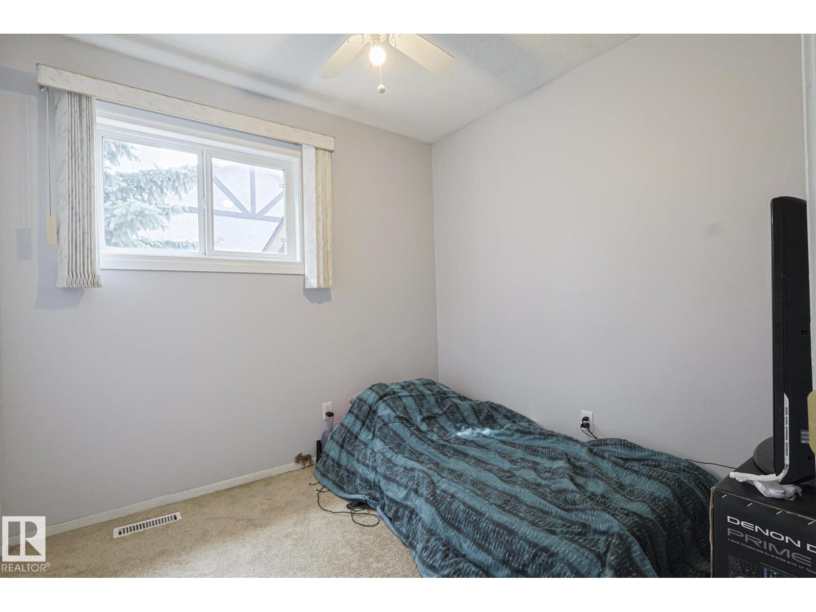 Photo 36 of 10439 16 Av Nw, Edmonton AB
