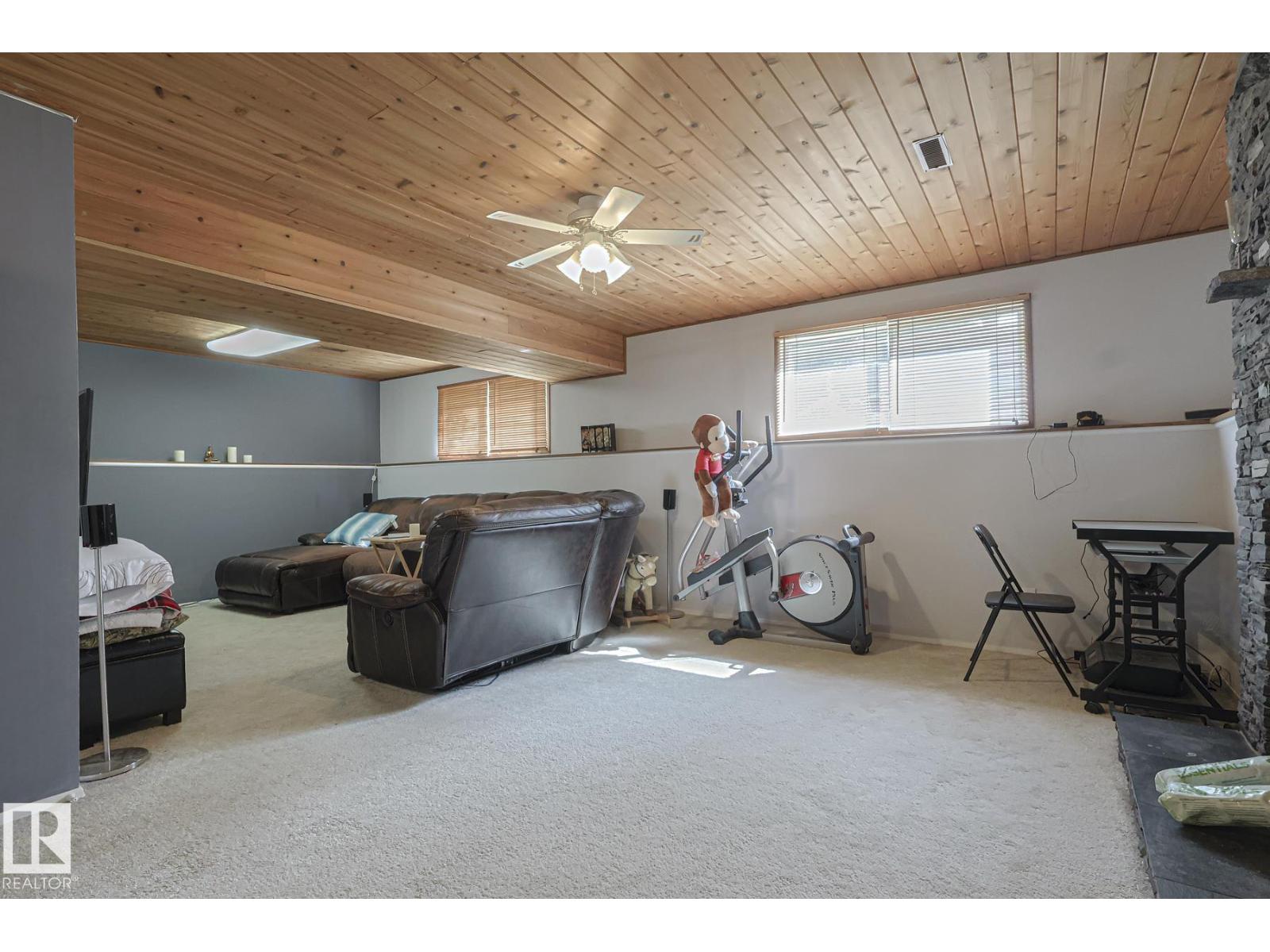 Photo 42 of 10439 16 Av Nw, Edmonton AB