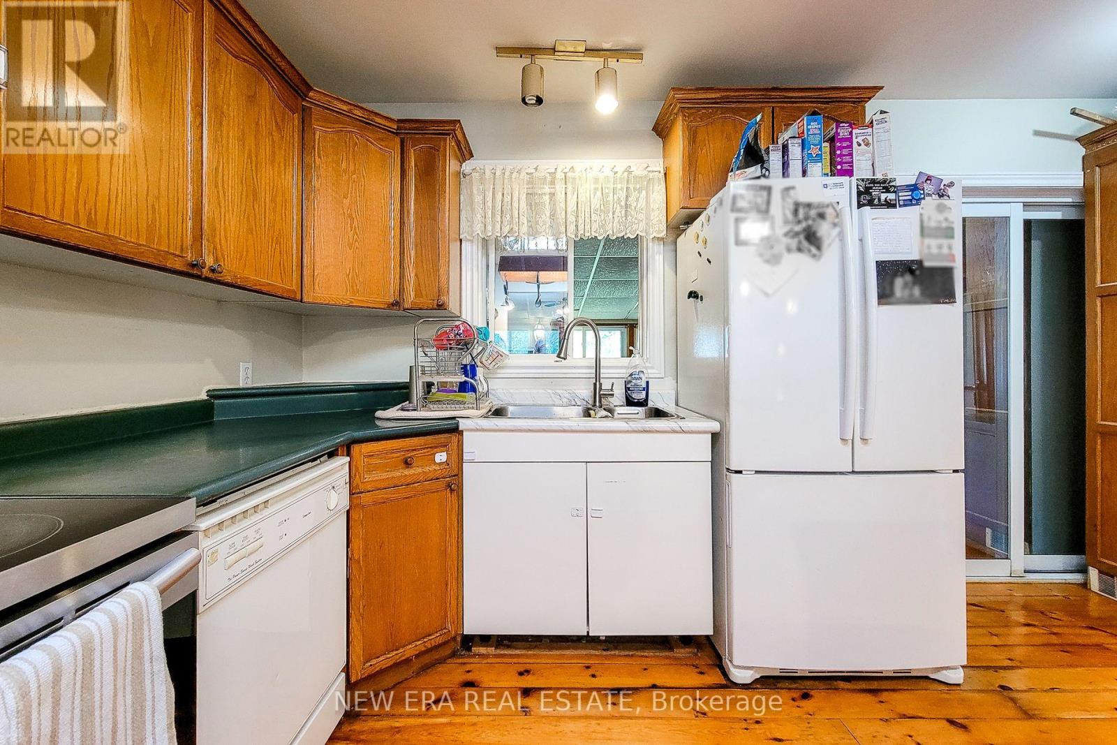 Photo 26 of 160 Davis Street, Port Colborne ON