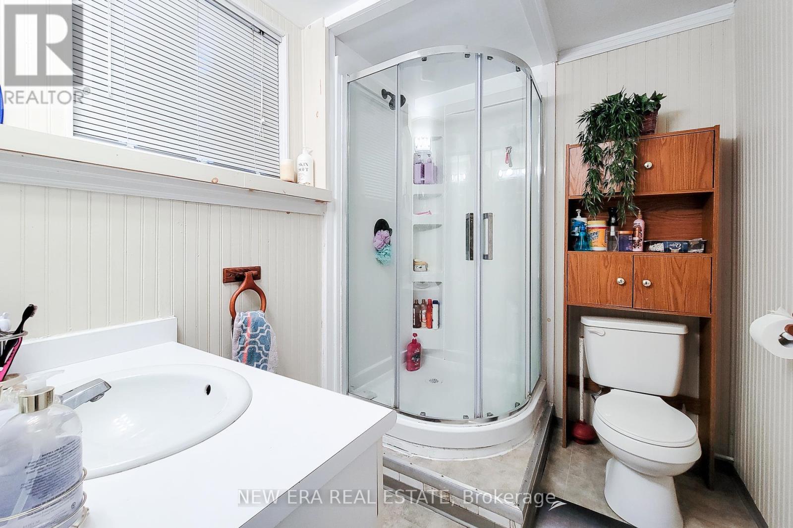 Photo 6 of 160 Davis Street, Port Colborne ON